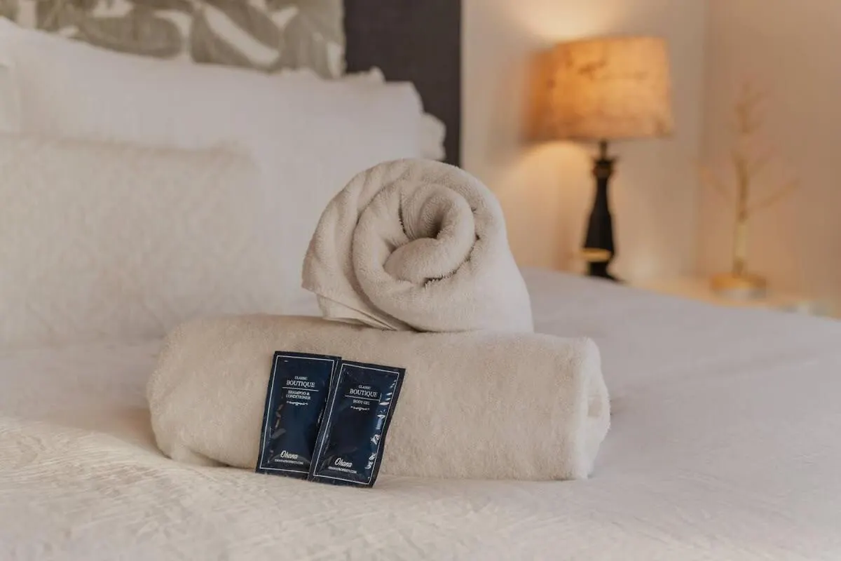 Zenith Escapes Your Quintessential 4Br Haven Крайстчёрч