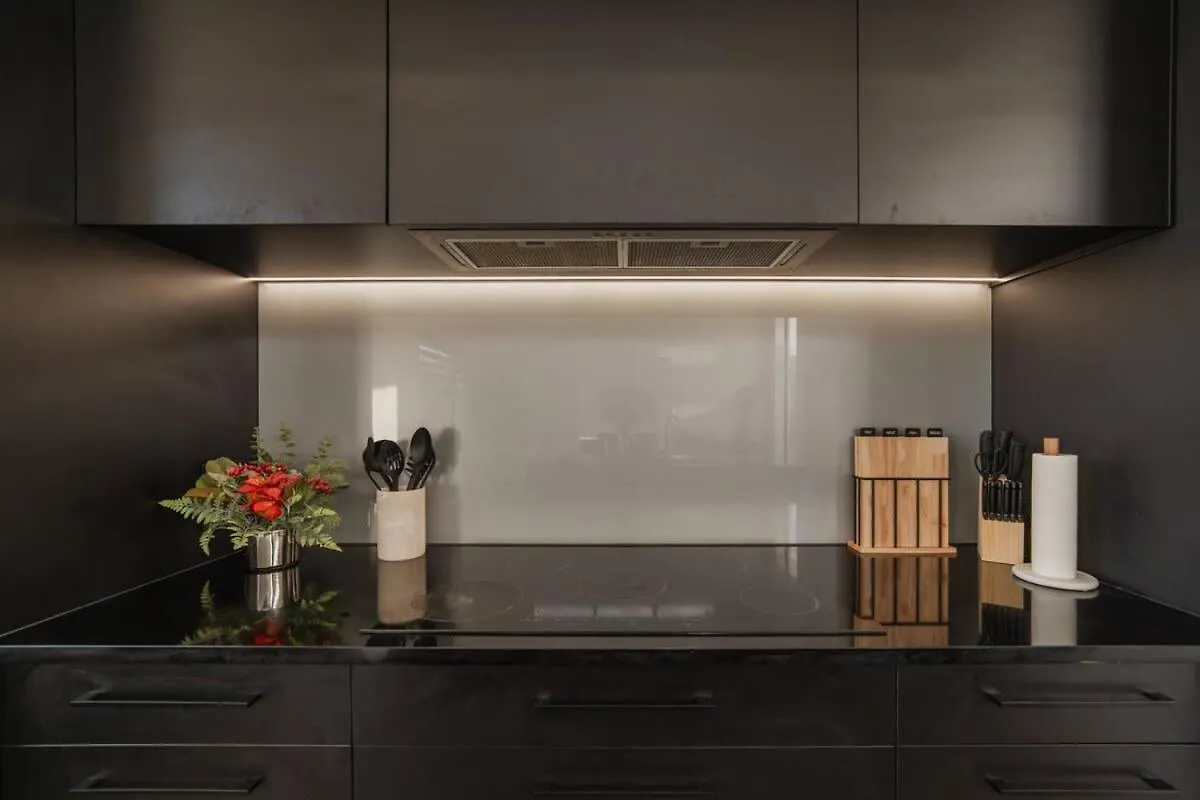 Zenith Escapes Your Quintessential 4Br Haven Крайстчёрч Дом отдыха